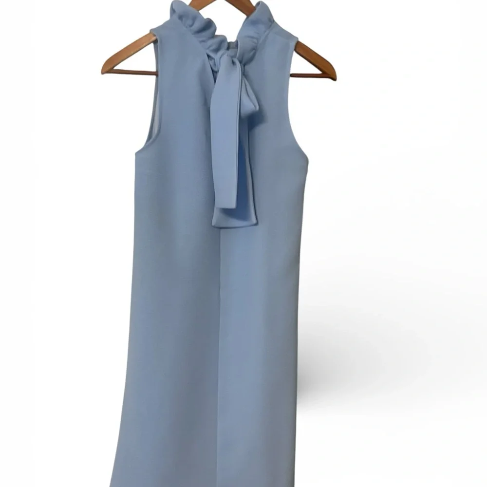 Tuckernuck Blythe
Sleeveless Dress
pomander place XS baby blue bow Eeuc!! - Picture 4 of 6